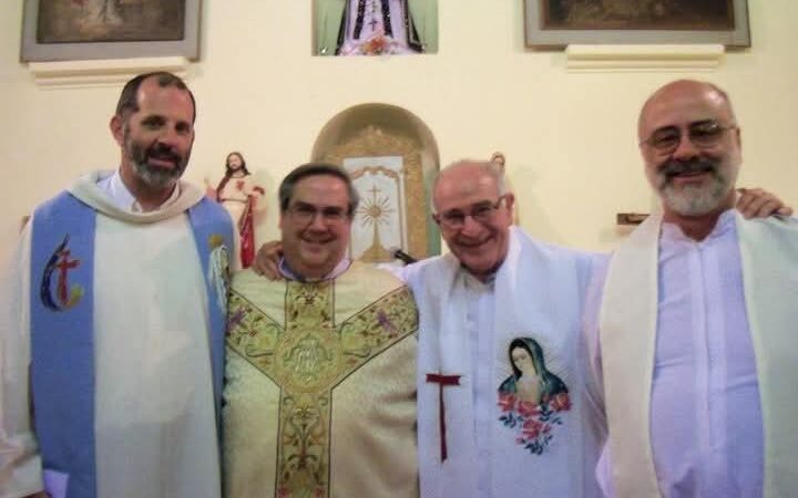 Murió el padre Ricardo Artacho, el sacerdote de la sonrisa y las anécdotas