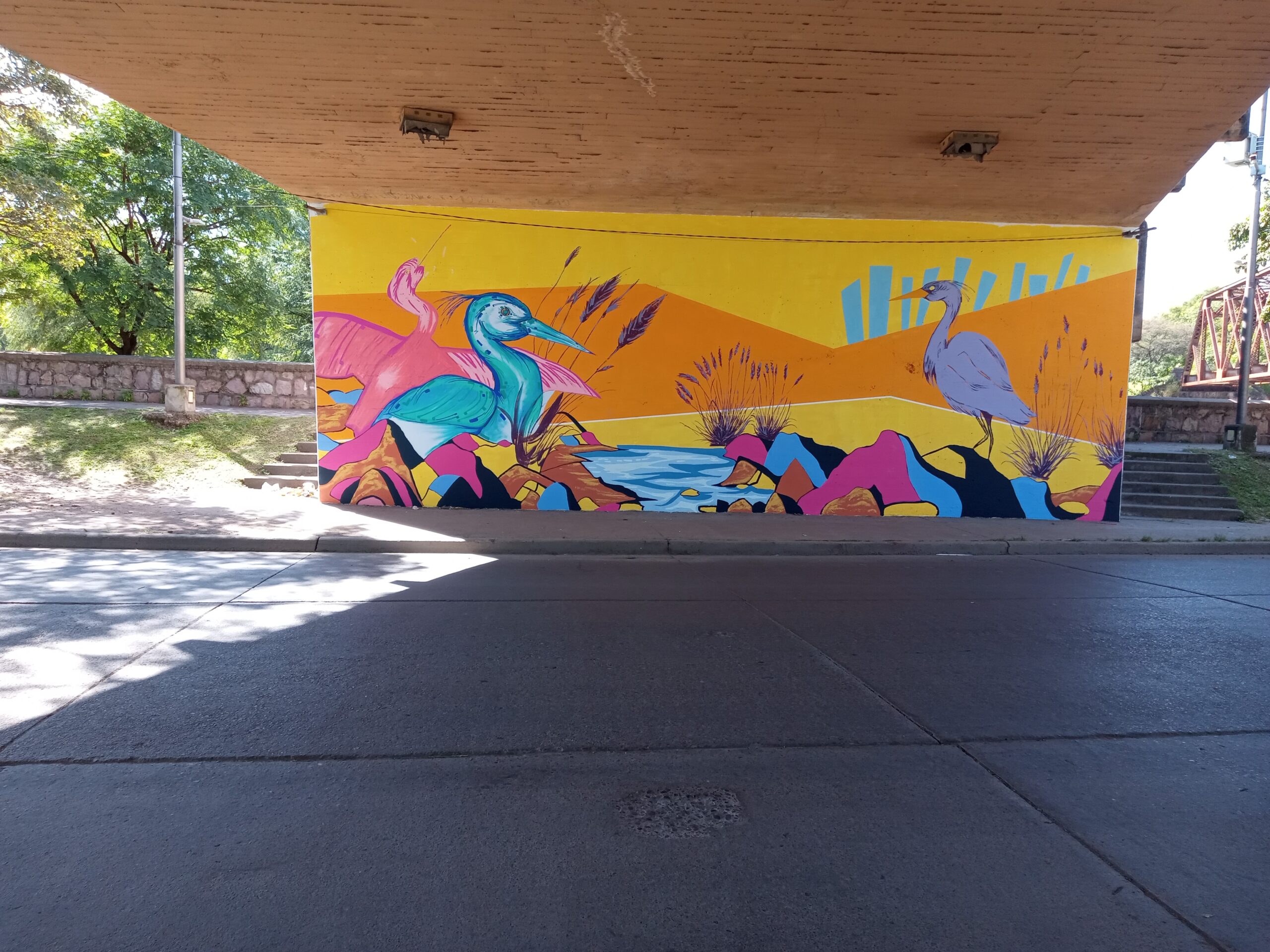 Murales que transforman la ciudad: color, memoria y comunidad en La Tacita de Plata