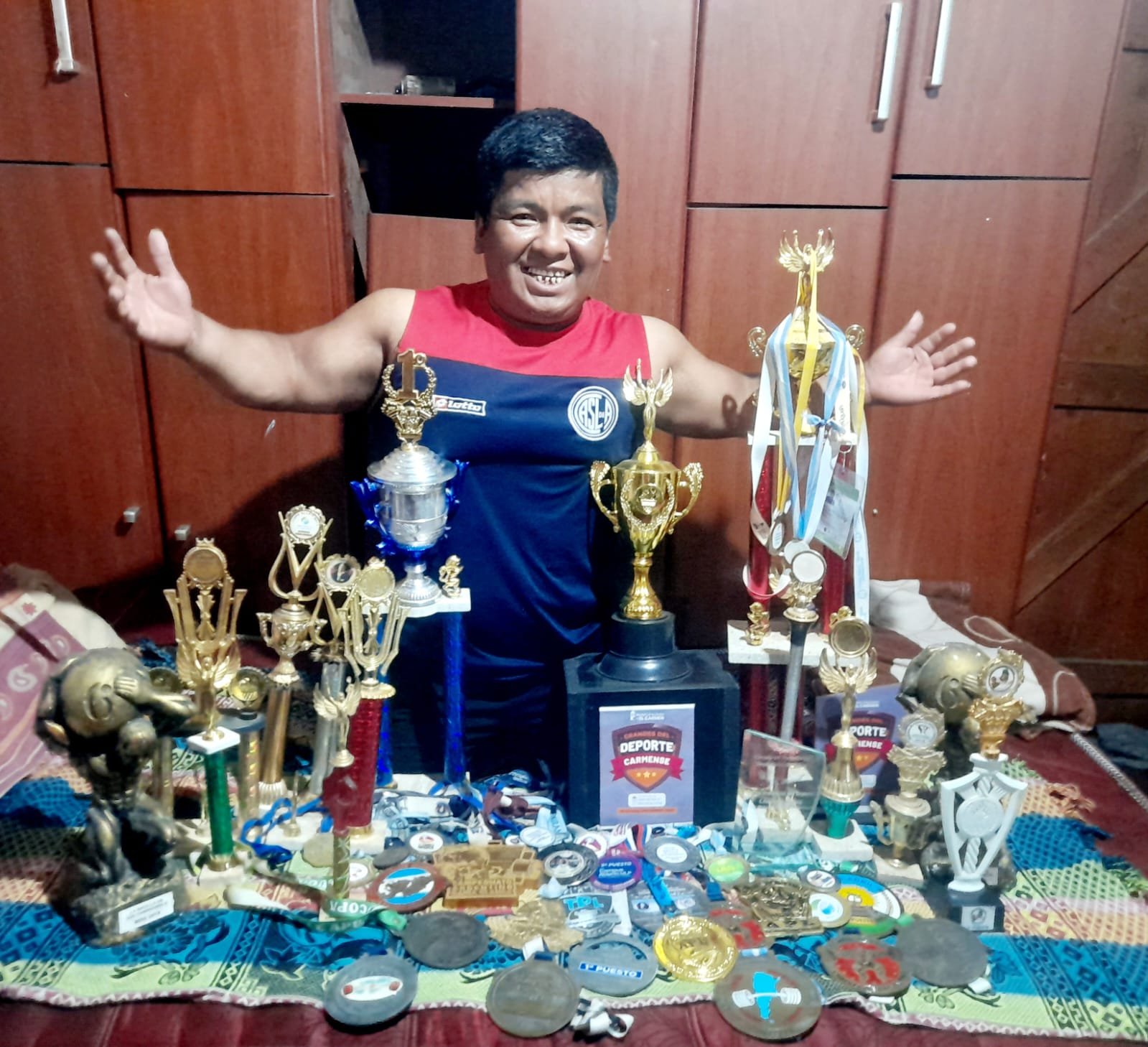 Sin límites: la historia de Héctor Canabiri, el guerrero de El Carmen»