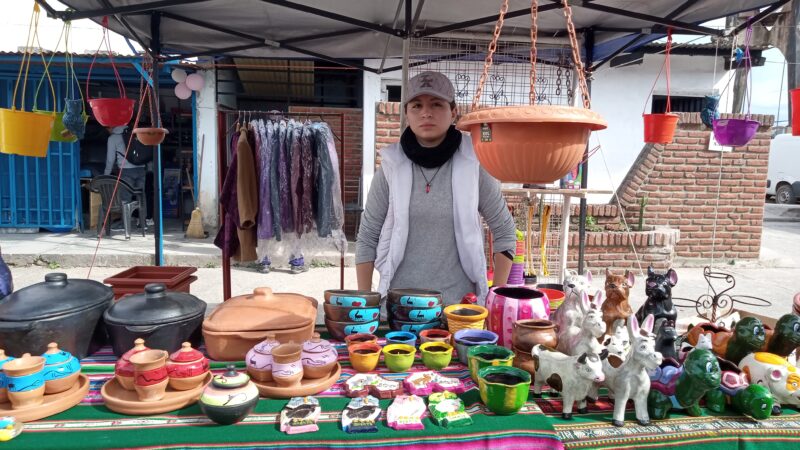 Juventud, trabajo y sueños desde el Mercado de las Pulgas