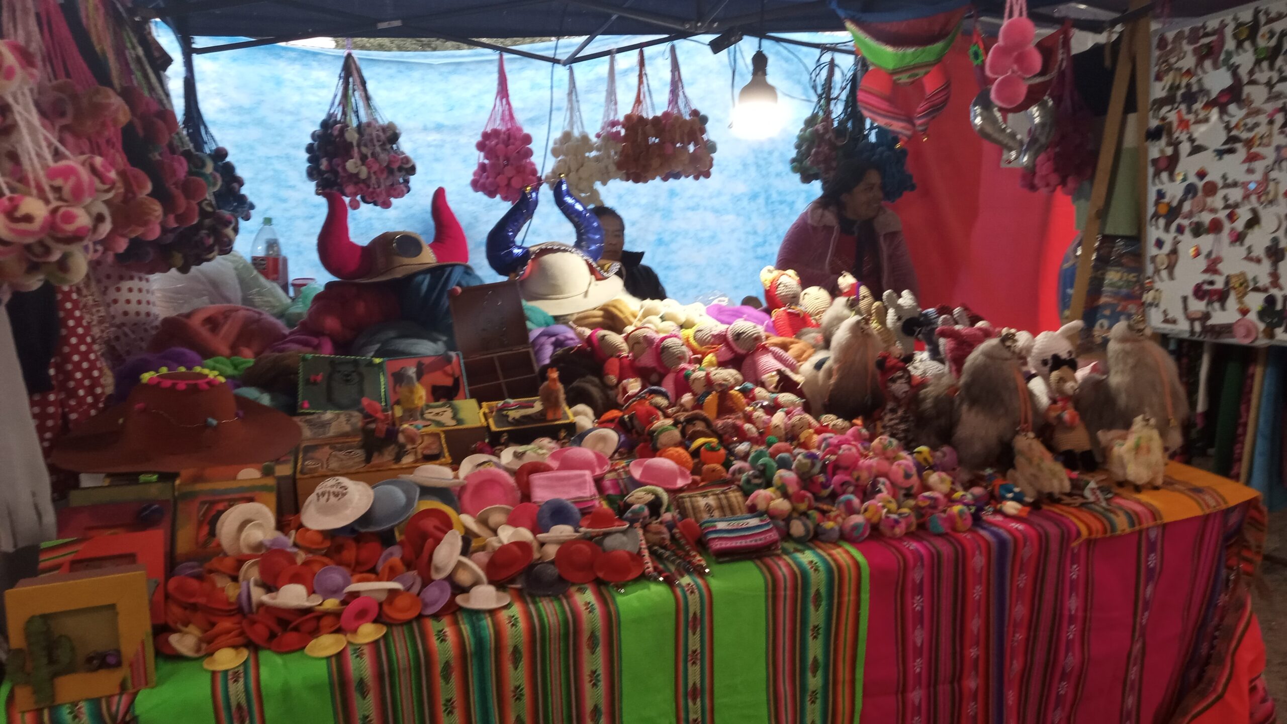 Colores del Alma – Arte textil desde Jujuy al mundo, Enfasis,