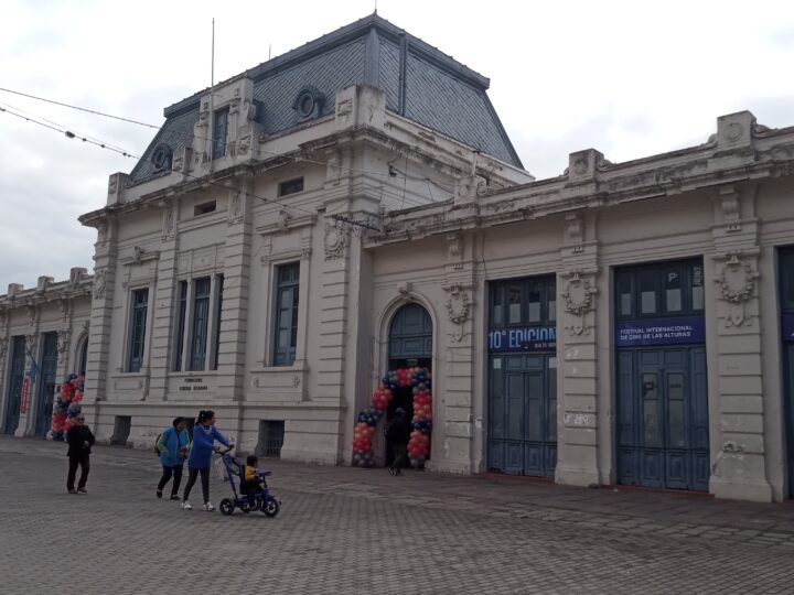 El Rinconcito de María»: ternura, creatividad y calor familiar en cada puntada