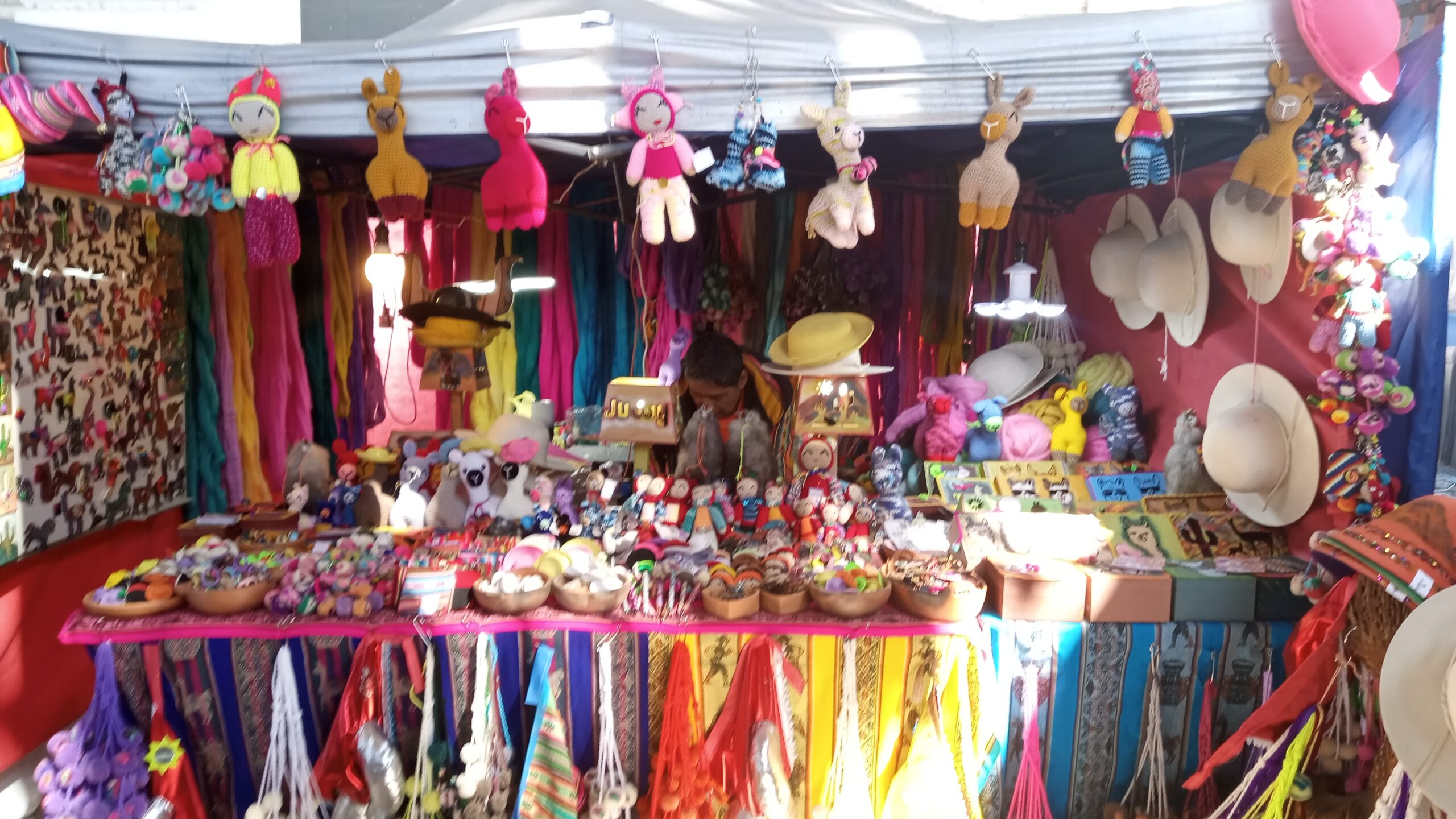 Santa Anita celebra su tradicional feria con miniaturas, sabores y música en vivo