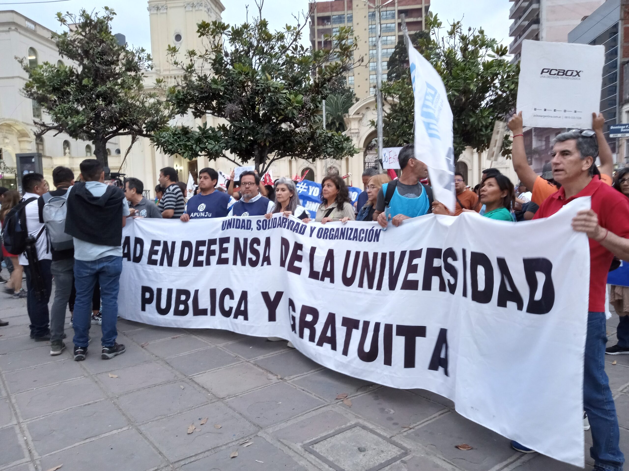 En Jujuy la comunidad universitaria de paro y marcha frente al veto presidencial