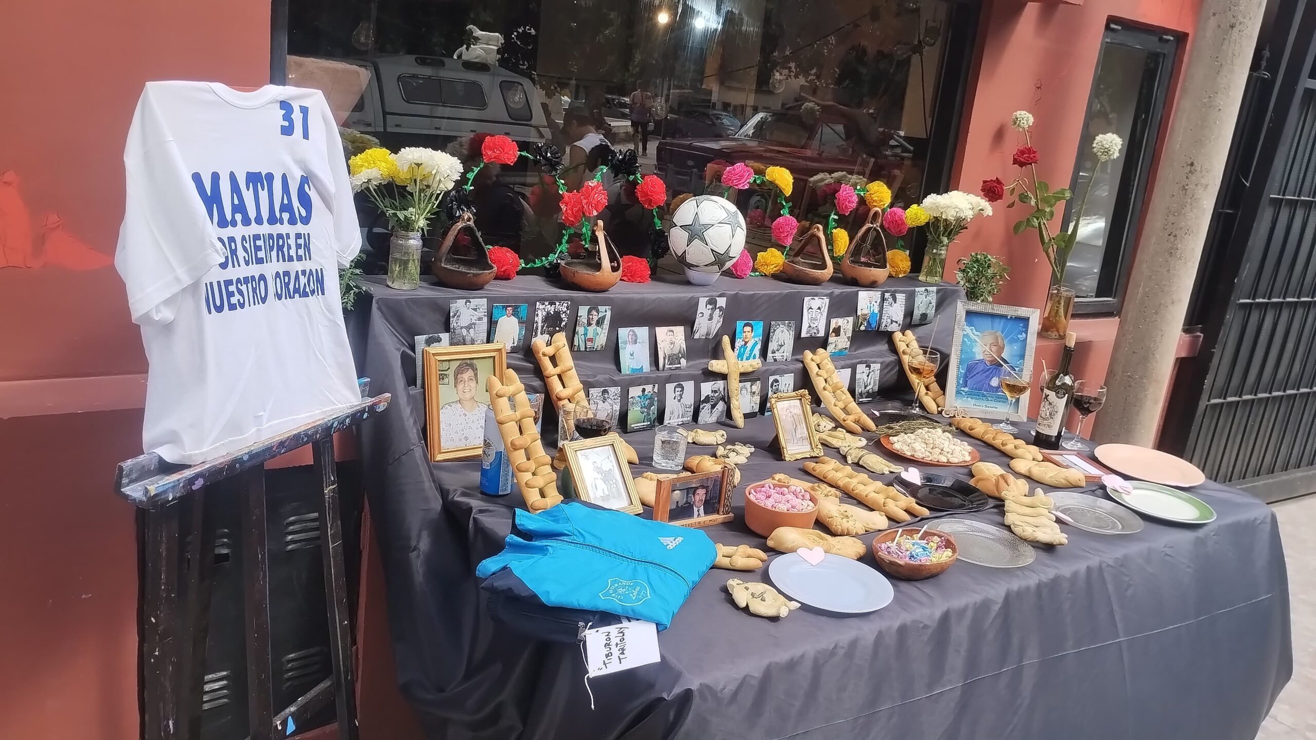 Levantar ofrendas el 2 de noviembre: un ritual de comunión entre vivos y muertos en la cosmovisión jujeña