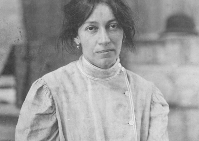 17 de noviembre: Día del Escultor en honor a Lola Mora