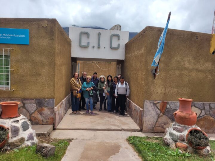 Huacalera se capacitó en ceremonial patrio: formación clave para organizar actos oficiales y honrar los símbolos nacionales