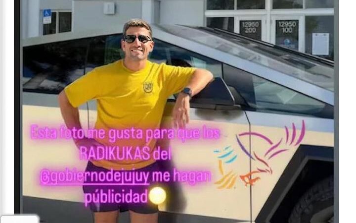 Tesla de lujo y polémica: el diputado jujeño Manuel Quintar quedó en el centro de la escena libertaria